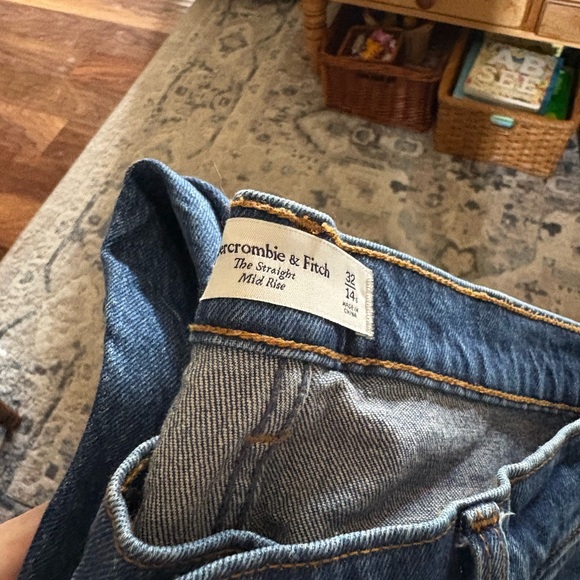 Abercrombie & Fitch straight mid rise Jeans classic blue - Picture 2 of 4